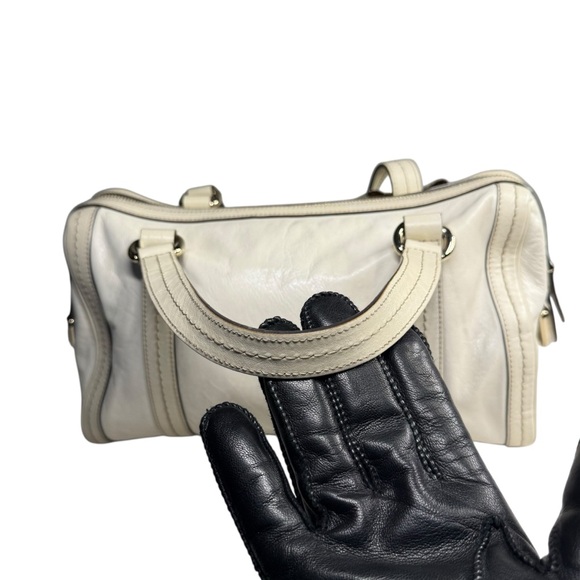 Vintage Gucci Duchessa Boston bag/purse/handbag. Cream colored. Leather. - Picture 8 of 16